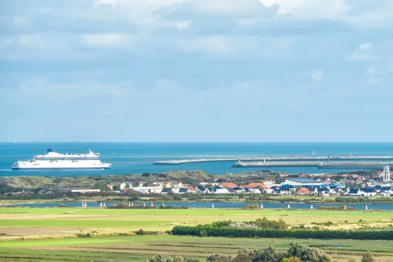 rejoindre les ports de dunkerque et calais depuis lille en taxi